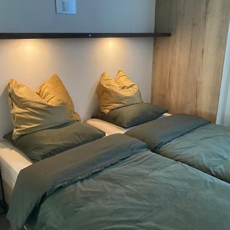 Lin Et L'autre Apartament